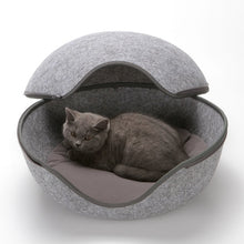 Load image into Gallery viewer, Egg Shape Cat Bed Cat Sleeping Bag Zipper Felt Cloth